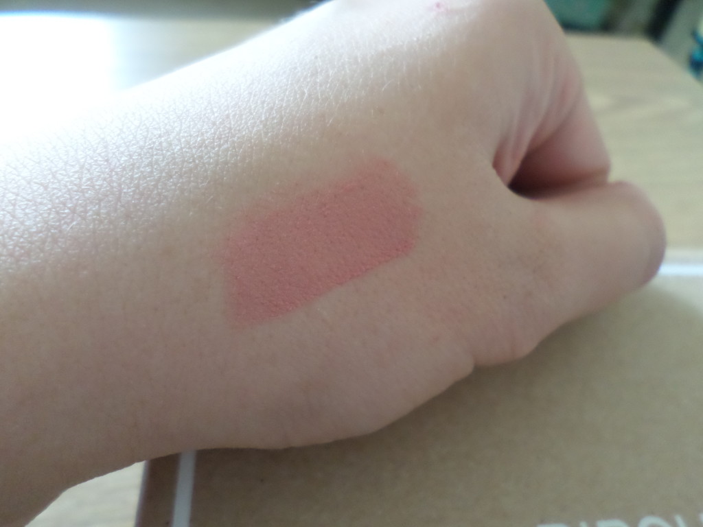Sorry for the hand swatch! Bad Blogger!x