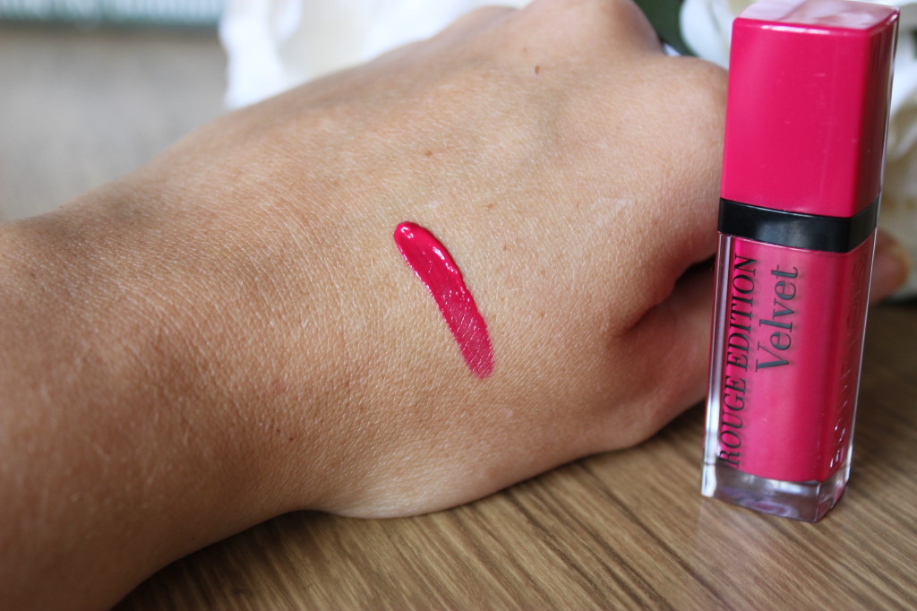 Bourjois Rouge Edition Velvet 05 Olé Flamingo