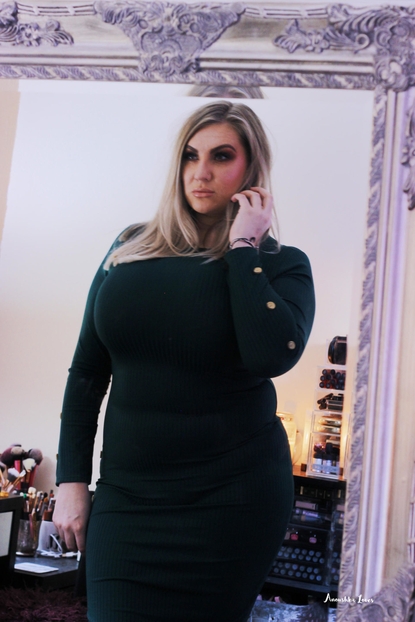 Girl In The Mirror Work Your Curves 4 Pretty Little Thing dresses Girl In The Mirror: Work Your Curves