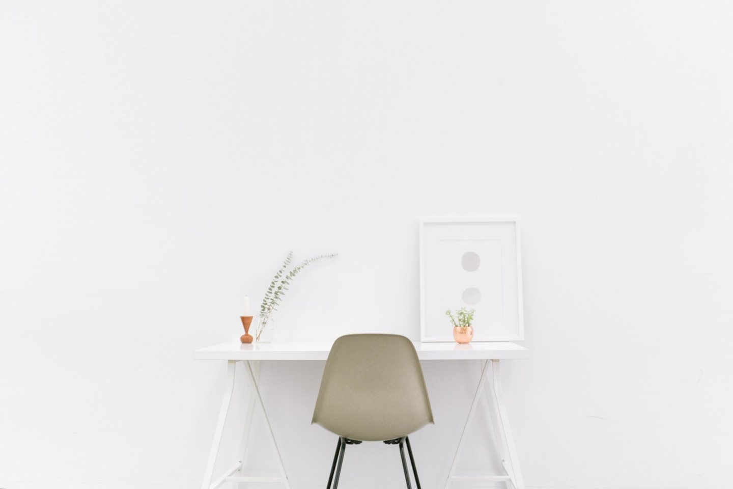 bench accounting 49909 unsplash small office Home: My Desk Story *