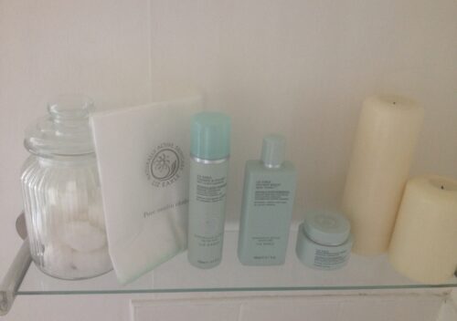 image39 Serozinc Liz Earle Skincare Essentials