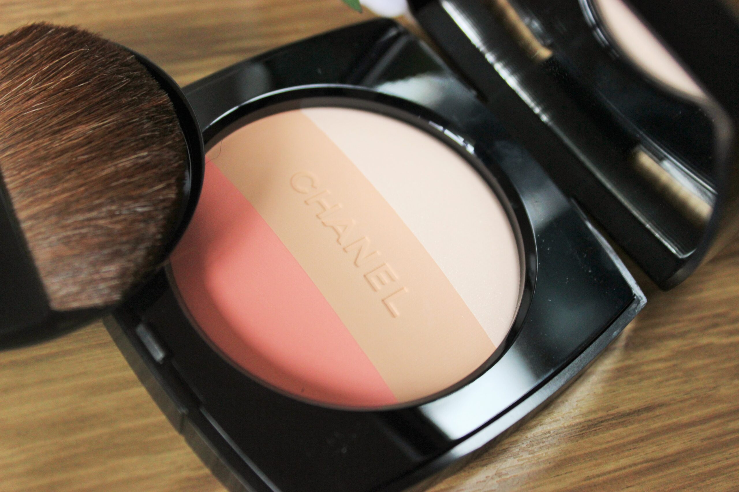 Chanel Les Beiges Healthy Glow Multi-Colour