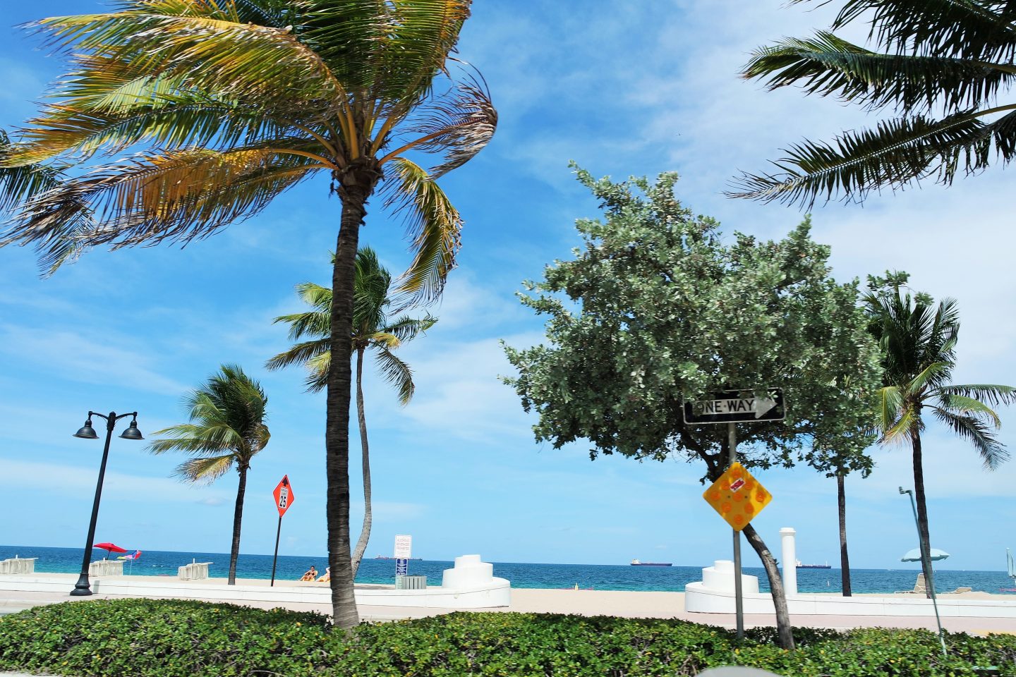 The Air Hostesses Guide to Miami - Part One