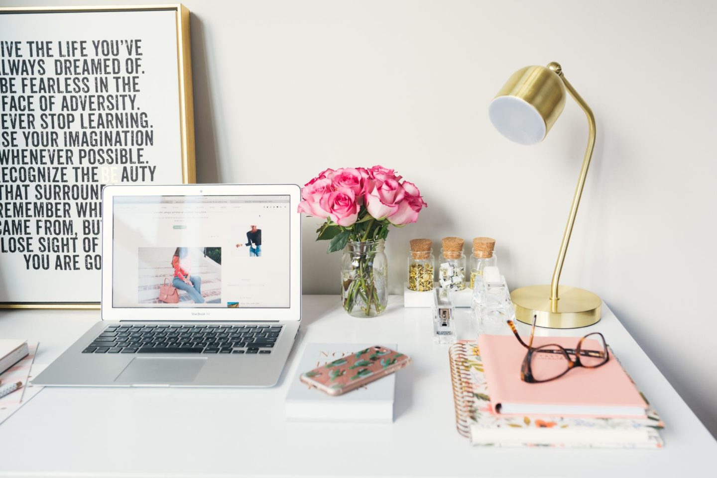 arnel hasanovic 375269 unsplash new blogger New Bloggers: Prepare Thyself For The Dark Side Of The Blog
