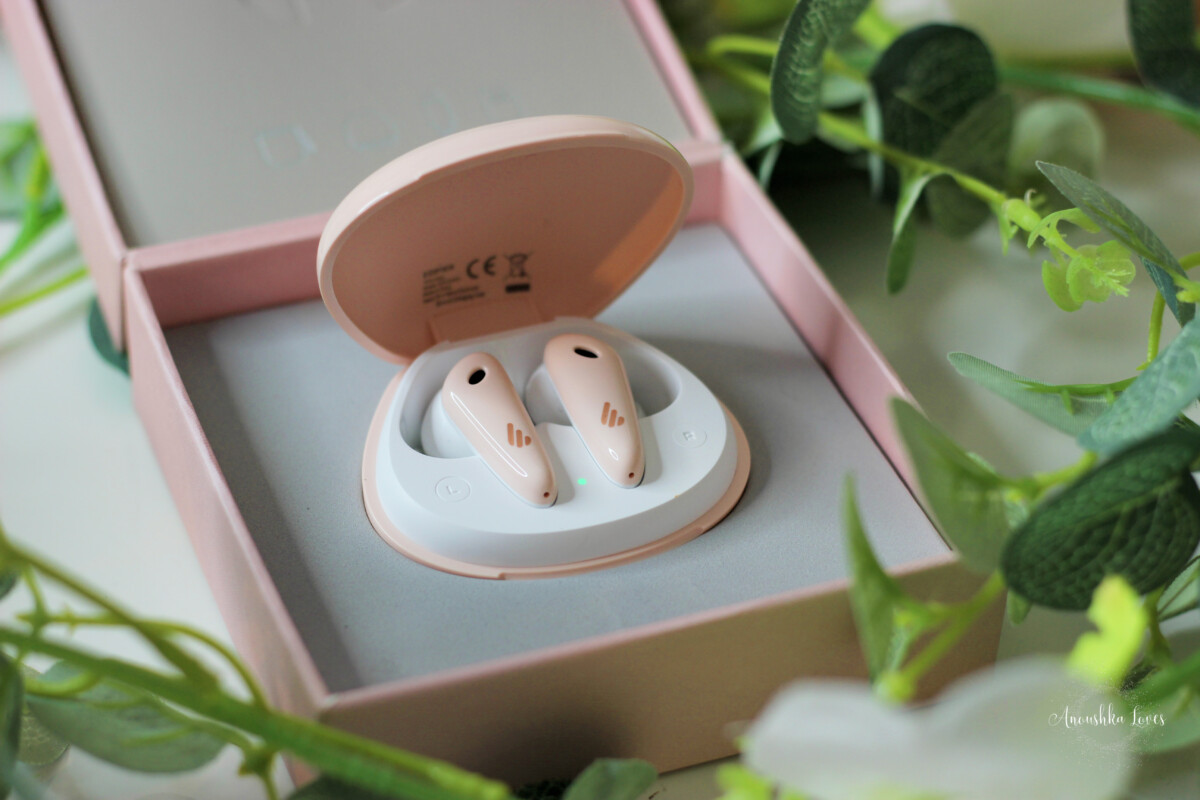 Edifier TWS NBQ Wireless Ear Buds 4 Edifier TWS NBQ Edifier TWS NBQ Wireless Ear Buds