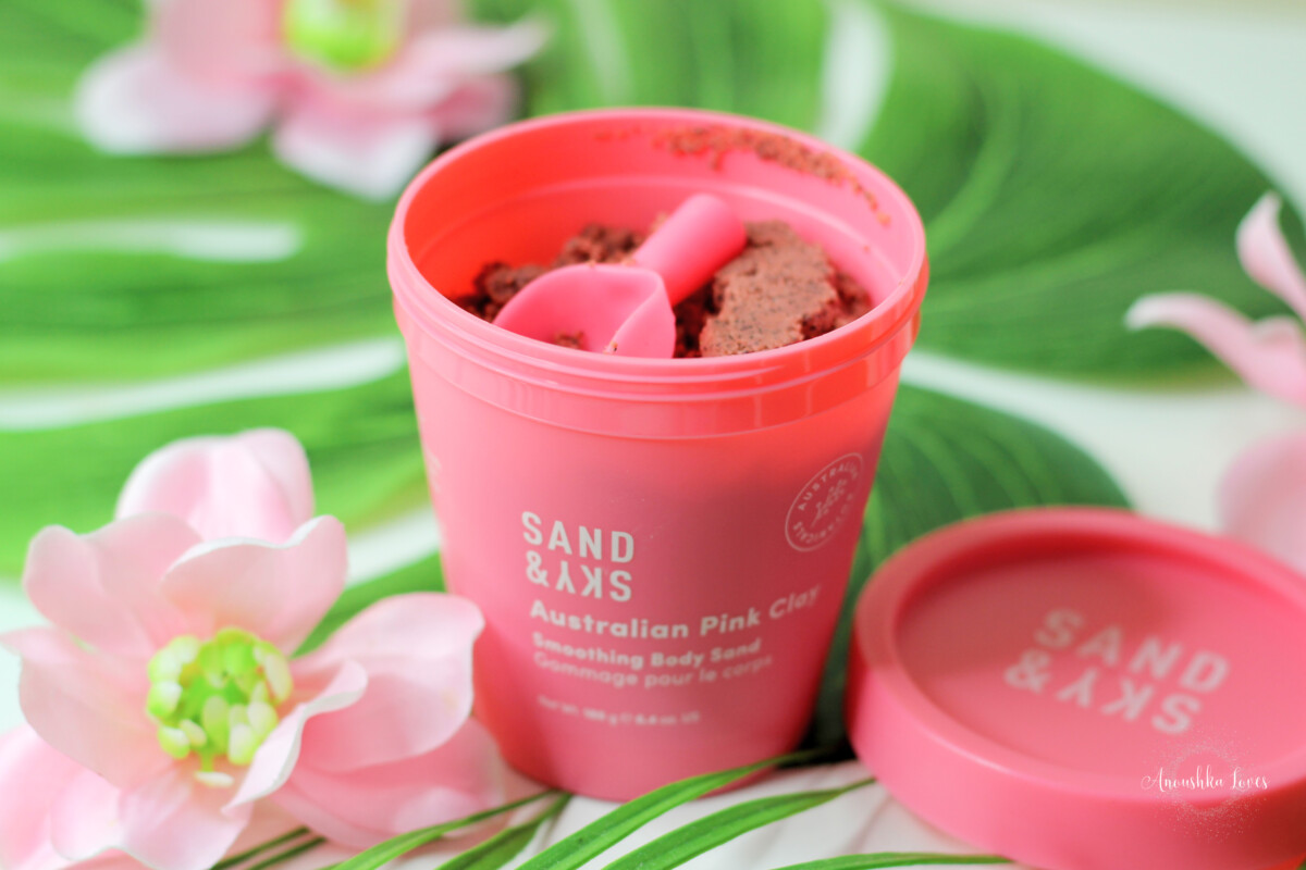 Brand Focus Sand and Sky 3 Sand and Sky Brand Focus: Sand and Sky