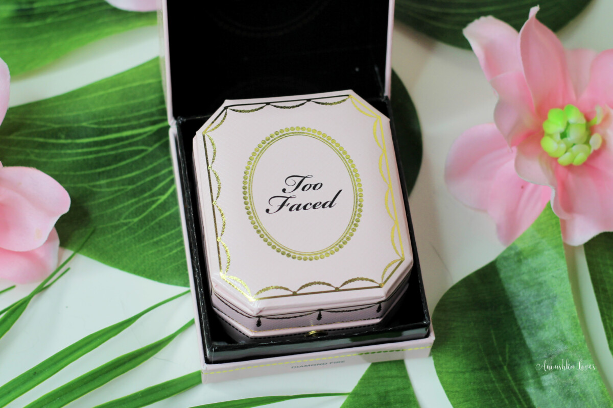 Too Faced Diamond Light Highlighter 3 Too Faced diamond light Too Faced Diamond Light Highlighter