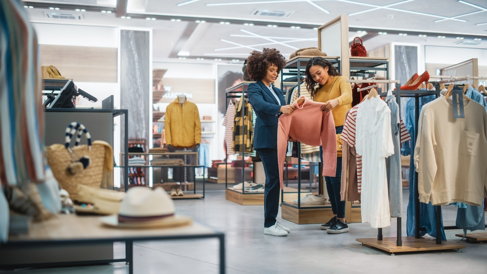 fashion Fashion Tips for Fuller-Busted Ladies